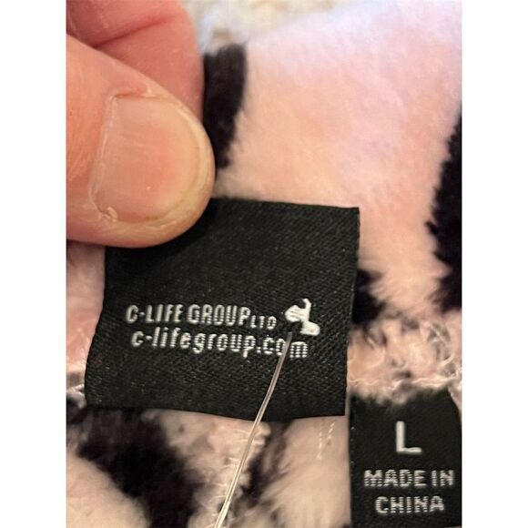 Disney Women's Minnie Mouse‎ Pink Fleece Pajama Shorts NWT  L comfy core fuzzy - Picture 3 of 11